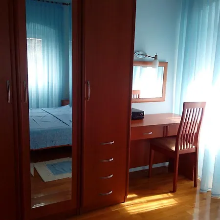 Pavesic 1 Apartment