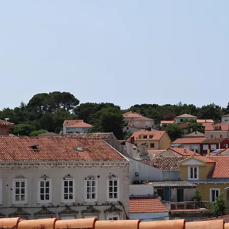 Pavesic 1 Apartament